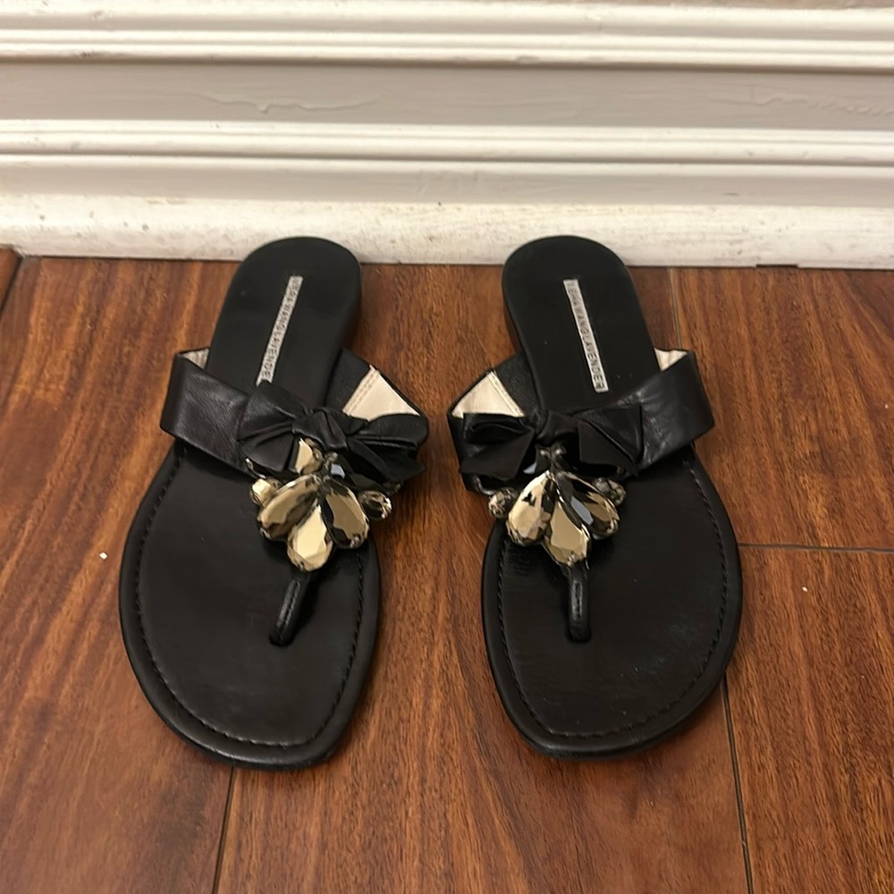 Vera Wang black summer slip on sandal